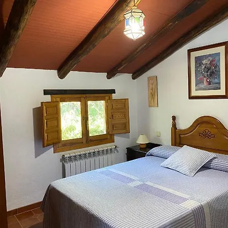 Maison d'hôtes La Toba à Burunchel Extérieur photo